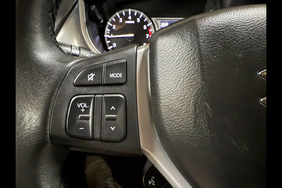 Suzuki Vitara 1.6 High Executive | Camera | Navi