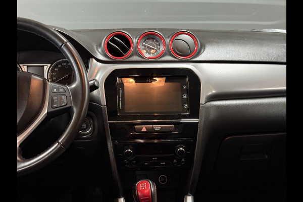 Suzuki Vitara 1.6 High Executive | Camera | Navi