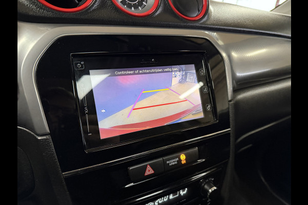 Suzuki Vitara 1.6 High Executive | Camera | Navi