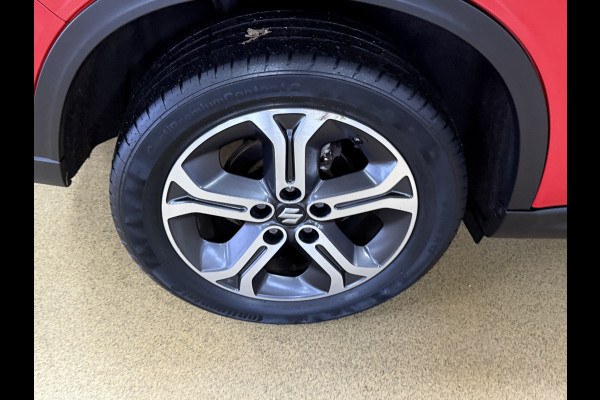 Suzuki Vitara 1.6 High Executive | Camera | Navi