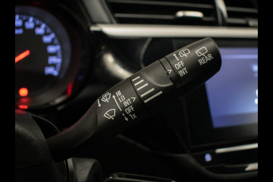 Opel Corsa 1.2 Edition Sport (APPLE CARPLAY,NAVI,LANE ASSIST,PDC,LED,CRUISE,SPORTSTOELEN,NETTE STAAT)