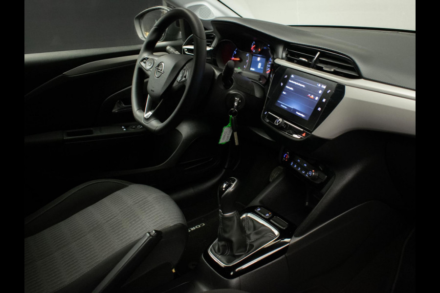 Opel Corsa 1.2 Edition Sport (APPLE CARPLAY,NAVI,LANE ASSIST,PDC,LED,CRUISE,SPORTSTOELEN,NETTE STAAT)