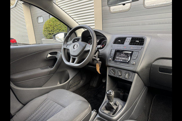 Volkswagen Polo 1.0 | Airco | Cruise Control | Parkeersensoren | Lichtmetalen Velgen | 5 Deurs |