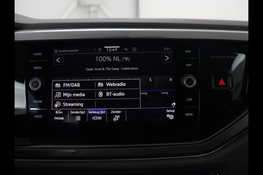 Volkswagen Polo 1.0 TSI Life Business | Stoelverwarming | Virtual Cockpit | Carplay | Navigatie | Full LED | Climate control | Parkeerhulp | Cruise control | Bluetooth