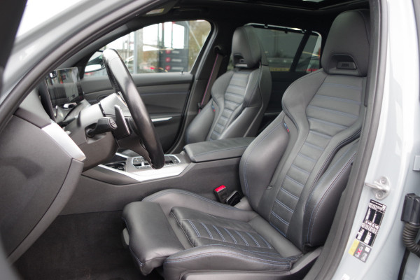 BMW 3 Serie Touring 330e 293 PK xDrive High Executive M-Sport Pro, Kuipstoelen, Panoramadak, Memory, Adap. Cruise Control