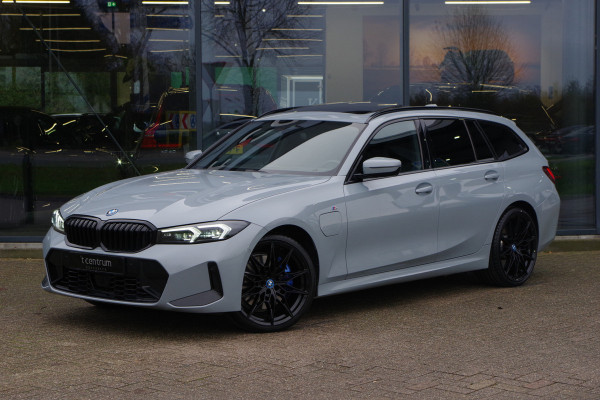 BMW 3 Serie Touring 330e 293 PK xDrive High Executive M-Sport Pro, Kuipstoelen, Panoramadak, Memory, Adap. Cruise Control