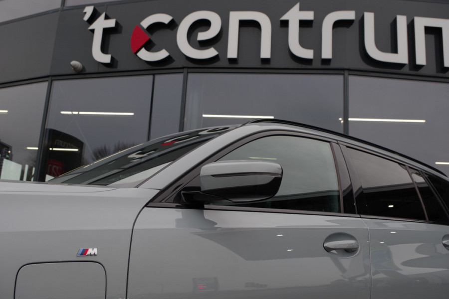 BMW 3 Serie Touring 330e 293 PK xDrive High Executive M-Sport Pro, Kuipstoelen, Panoramadak, Memory, Adap. Cruise Control