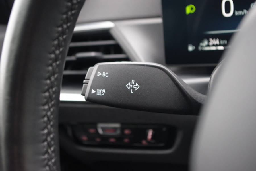 BMW 3 Serie Touring 330e 293 PK xDrive High Executive M-Sport Pro, Kuipstoelen, Panoramadak, Memory, Adap. Cruise Control