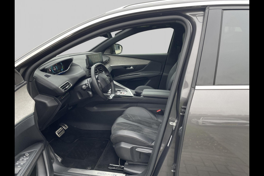 Peugeot 3008 1.6 HYbrid 225 GT | panoramadak | Focal Audio | ACC |