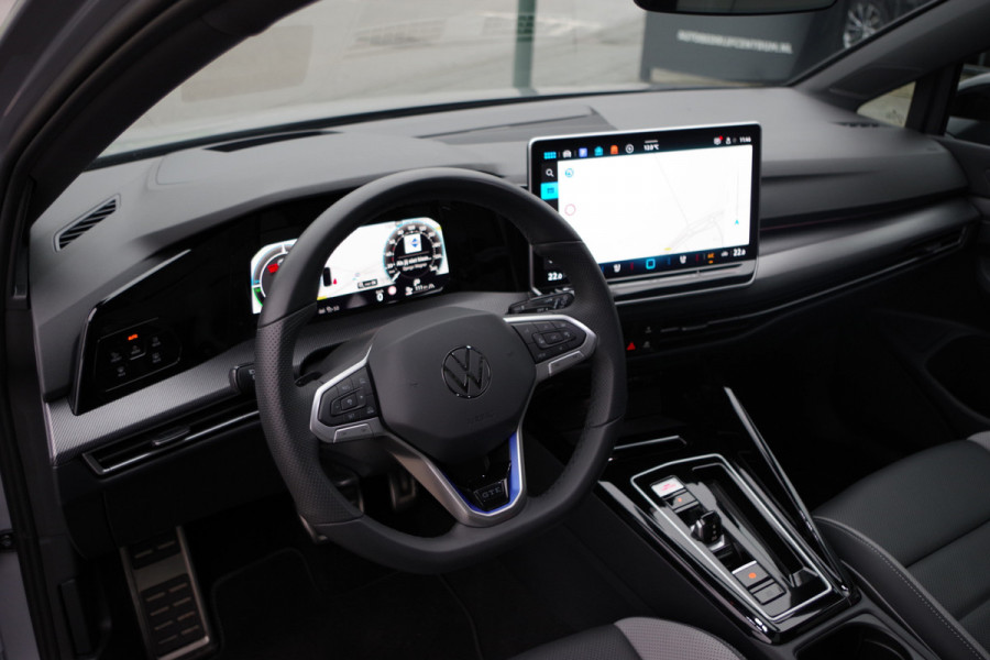 Volkswagen Golf 1.5 eHybrid GTE 272 PK PHEV, Panoramadak, Leder, Head-Up, Stoelkoeling -Verwarming, Memory