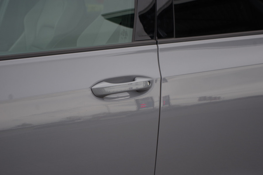 Volkswagen Golf 1.5 eHybrid GTE 272 PK PHEV, Panoramadak, Leder, Head-Up, Stoelkoeling -Verwarming, Memory