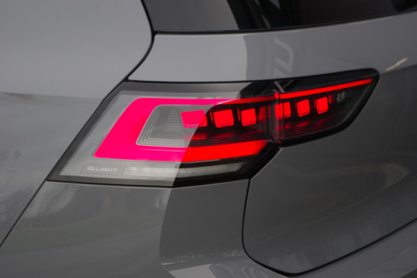 Volkswagen Golf 1.5 eHybrid GTE 272 PK PHEV, Panoramadak, Leder, Head-Up, Stoelkoeling -Verwarming, Memory
