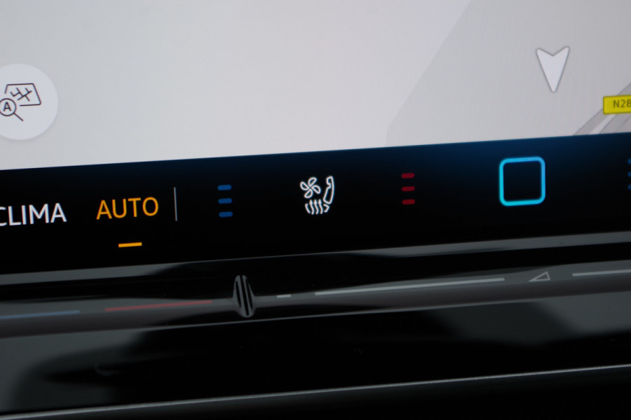 Volkswagen Golf 1.5 eHybrid GTE 272 PK PHEV, Panoramadak, Leder, Head-Up, Stoelkoeling -Verwarming, Memory