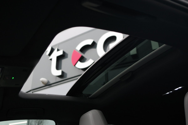 Volkswagen Golf 1.5 eHybrid GTE 272 PK PHEV, Panoramadak, Leder, Head-Up, Stoelkoeling -Verwarming, Memory