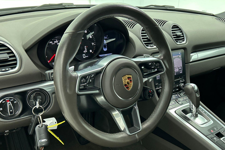 Porsche 718 Boxster 2.0 AANBIEDING!!!(Perfect OnderH, Sport Chrono, Sport Uitlaat, StoelV, Parkeersensoren, Navi, Cruise Con, Etc)