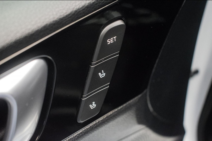 Kia ProCeed 1.0 T-GDI GT-PlusLine [ JBL Memory Digital Dash Keyless Alcantara Camera Carplay El Klep Dodehoek Assist ]
