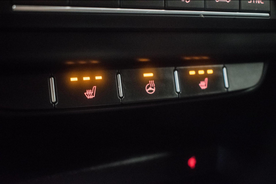 Kia ProCeed 1.0 T-GDI GT-PlusLine [ JBL Memory Digital Dash Keyless Alcantara Camera Carplay El Klep Dodehoek Assist ]