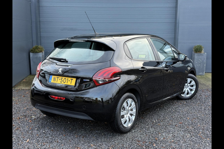 Peugeot 208 1.2 PureTech Active 2e Eigenaar,Navi,Airco,Cruise,5 Deurs,Dealer Onderhouden,N.A.P,Weinig km,Zeer Zuinig,Apk tot 05-2026