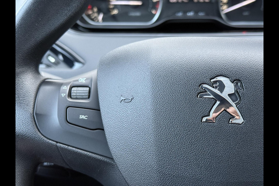 Peugeot 208 1.2 PureTech Active 2e Eigenaar,Navi,Airco,Cruise,5 Deurs,Dealer Onderhouden,N.A.P,Weinig km,Zeer Zuinig,Apk tot 05-2026