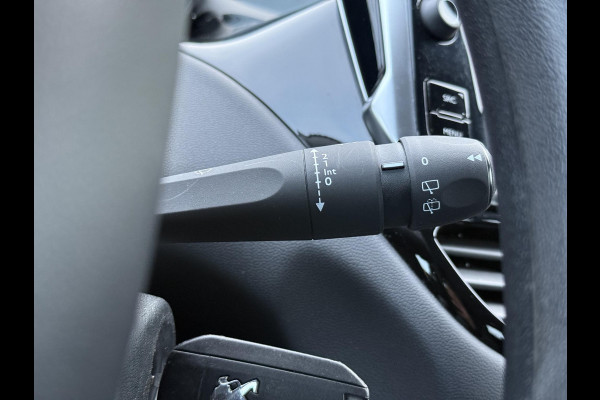 Peugeot 208 1.2 PureTech Active 2e Eigenaar,Navi,Airco,Cruise,5 Deurs,Dealer Onderhouden,N.A.P,Weinig km,Zeer Zuinig,Apk tot 05-2026