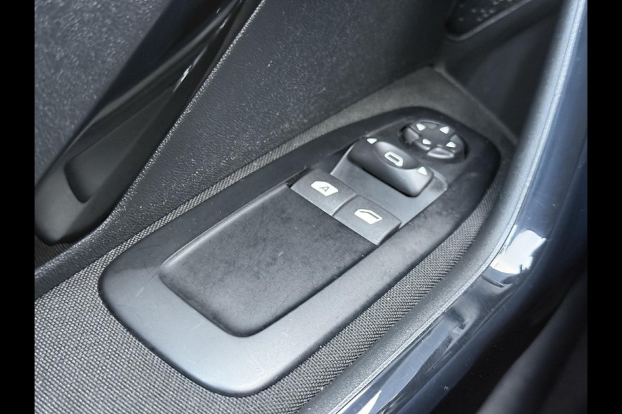 Peugeot 208 1.2 PureTech Active 2e Eigenaar,Navi,Airco,Cruise,5 Deurs,Dealer Onderhouden,N.A.P,Weinig km,Zeer Zuinig,Apk tot 05-2026