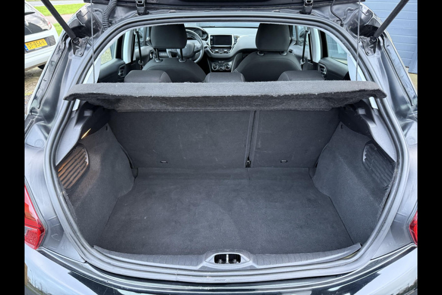 Peugeot 208 1.2 PureTech Active 2e Eigenaar,Navi,Airco,Cruise,5 Deurs,Dealer Onderhouden,N.A.P,Weinig km,Zeer Zuinig,Apk tot 05-2026