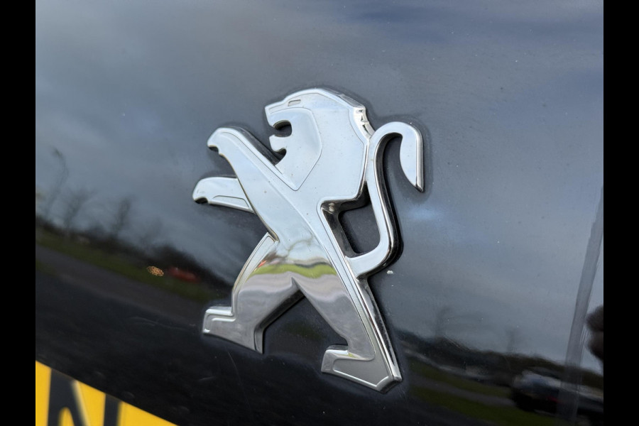 Peugeot 208 1.2 PureTech Active 2e Eigenaar,Navi,Airco,Cruise,5 Deurs,Dealer Onderhouden,N.A.P,Weinig km,Zeer Zuinig,Apk tot 05-2026