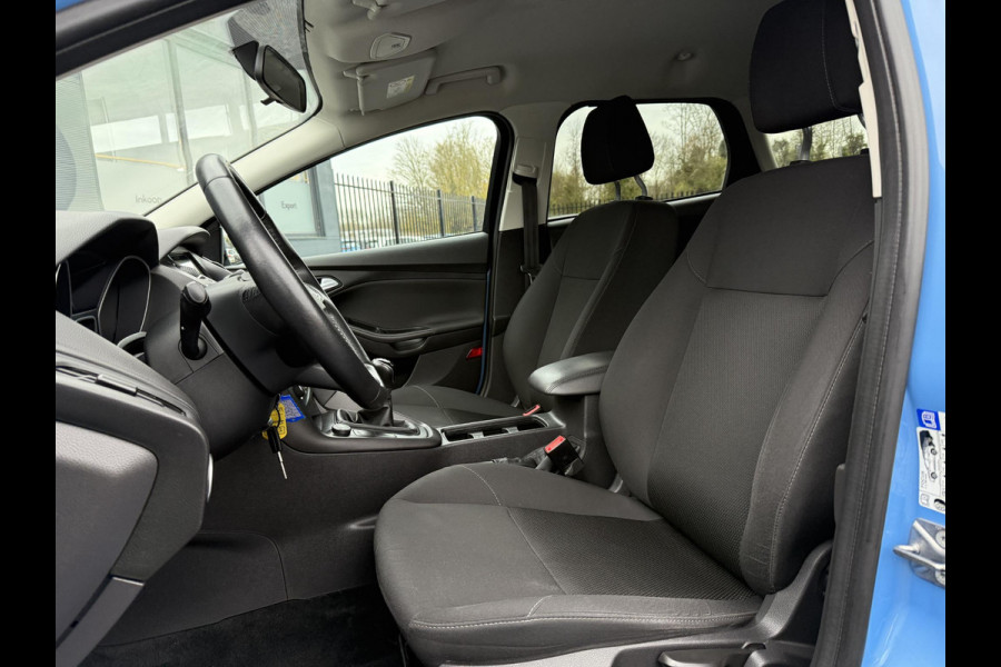 Ford FOCUS Wagon 1.0 Trend Navi,Airco,Cruise,Pdc,Lm velgen,102pk,N.A.P,Apk tot 04-2026