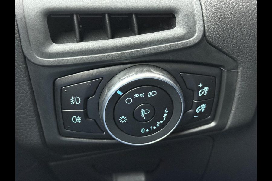 Ford FOCUS Wagon 1.0 Trend Navi,Airco,Cruise,Pdc,Lm velgen,102pk,N.A.P,Apk tot 04-2026