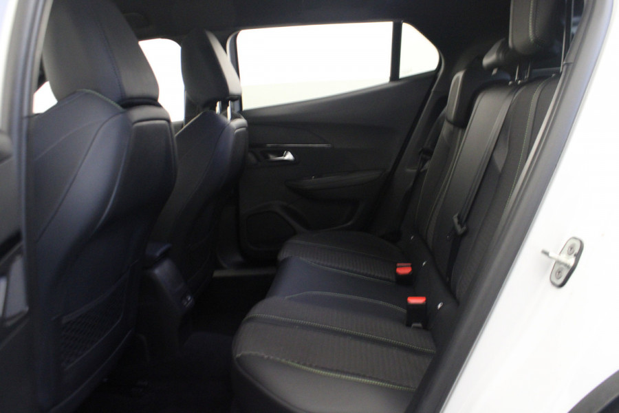 Peugeot 2008 1.2 PureTech 130 GT |Navi|ACC|