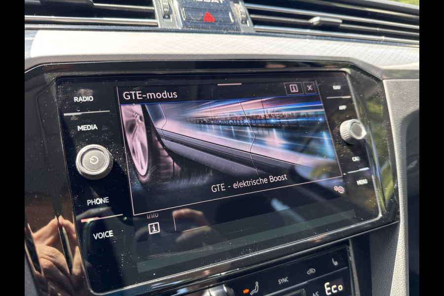 Volkswagen Passat Variant GTE 218PK DSG HYBRID GTE BUSINESS CAMERA/NAVI/TREKHAAK