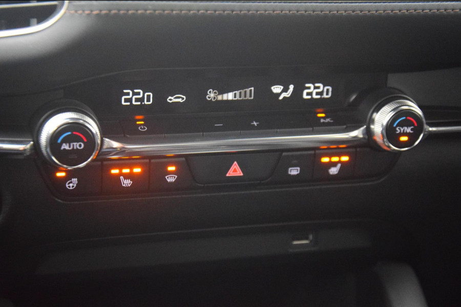 Mazda 3 2.0 e-SkyActiv-X M Hybrid 186 Comfort BOSE/LEER/APPLE CARPLAY