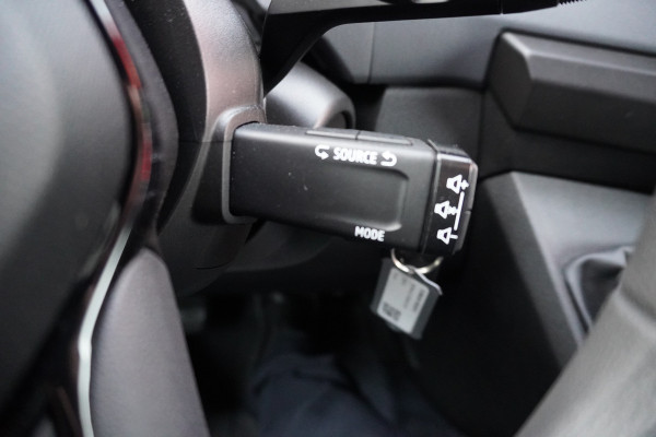 Renault Master T35 2.0 dCi 170PK L3H2 met COMPLETE WERKPLAATS INRICHTING Nr. V139 | Climate | Cruise | Camera | Apple- Android