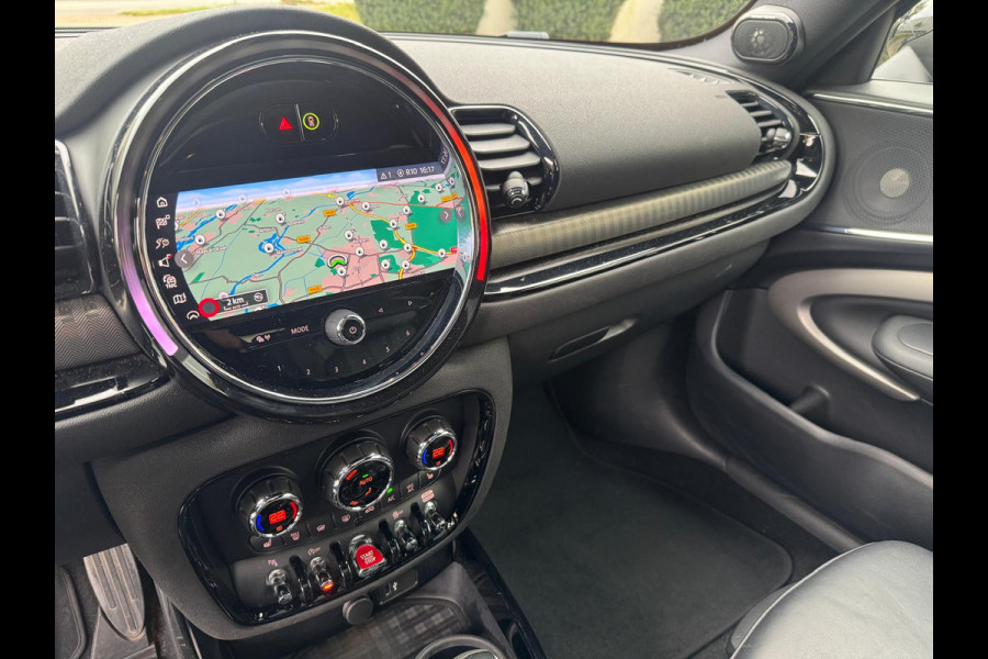 MINI Clubman 2.0 Cooper S Knightsbridge JCW, Electrische stoelen, Leder Head-Up, Harman/Kardon, Trekhaak Een proefrit levert het bewijs. Neem contact op en we maken een afspraak!