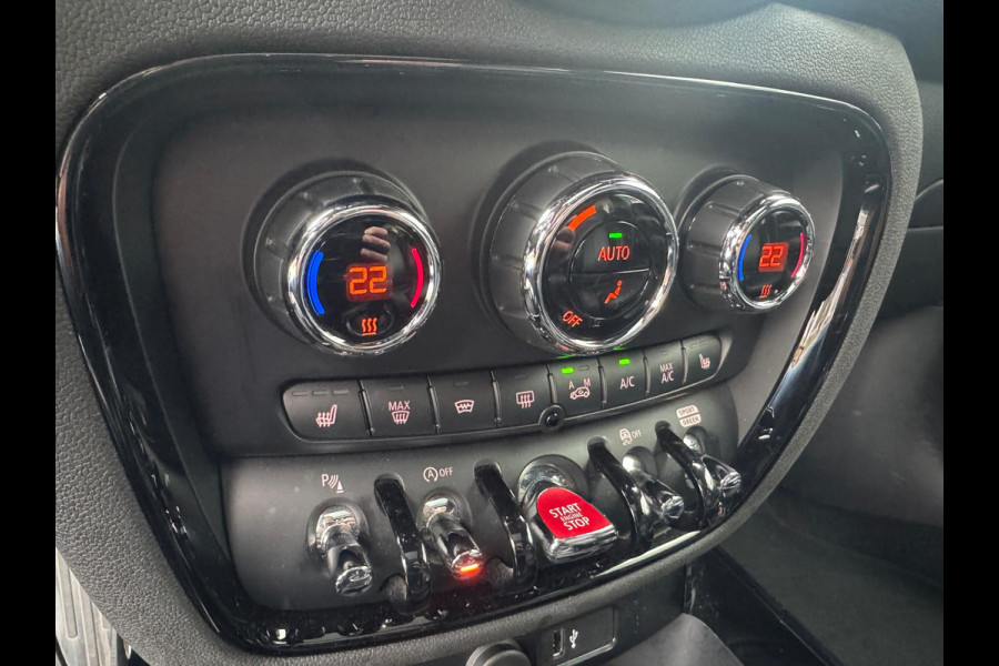 MINI Clubman 2.0 Cooper S Knightsbridge JCW, Electrische stoelen, Leder Head-Up, Harman/Kardon, Trekhaak Een proefrit levert het bewijs. Neem contact op en we maken een afspraak!
