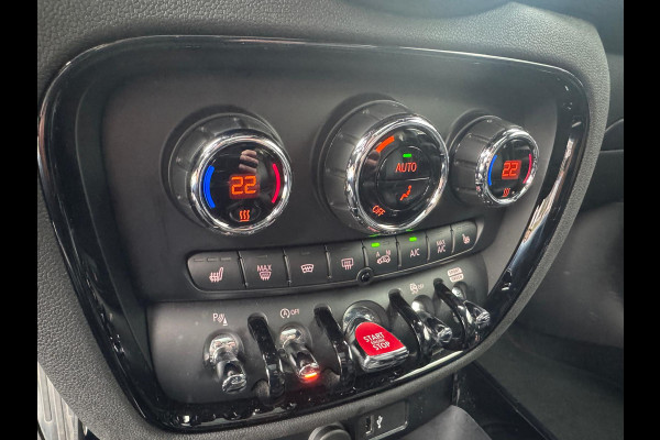 MINI Clubman 2.0 Cooper S Knightsbridge JCW, Electrische stoelen, Leder Head-Up, Harman/Kardon, Trekhaak Een proefrit levert het bewijs. Neem contact op en we maken een afspraak!