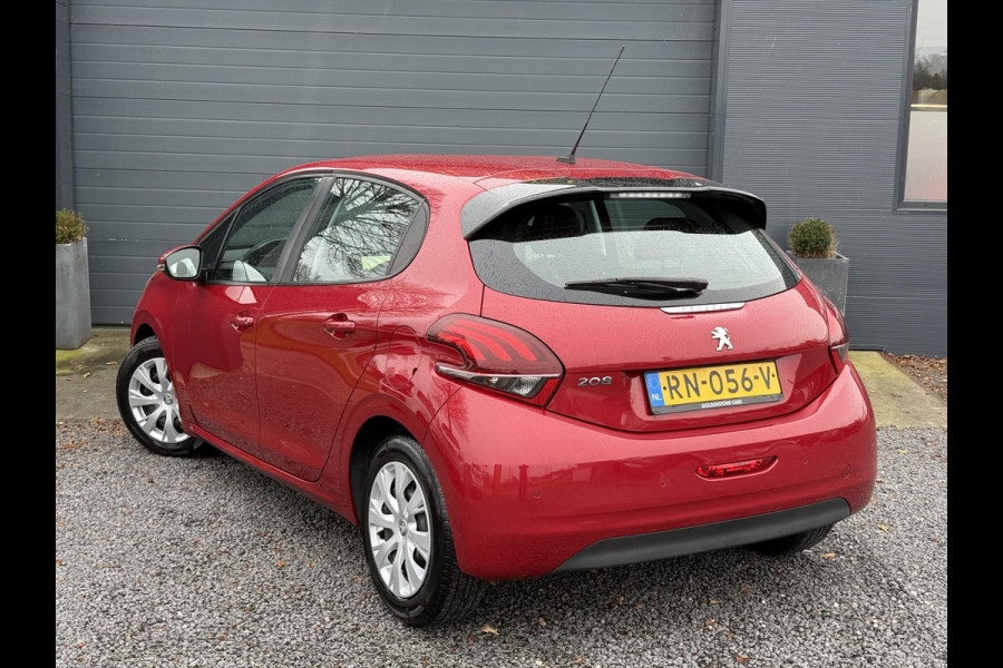 Peugeot 208 1.2 PureTech Blue Lion 2e Eigenaar,Dealer Onderhouden,Navi,Airco,Cruise,5 Deurs,Pdc,N.A.P,Bj 12-2017,Weinig Km,Nieuwe Apk bij Aflevering