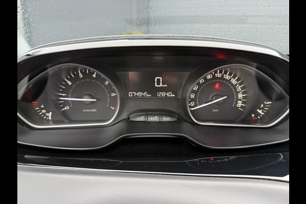 Peugeot 208 1.2 PureTech Blue Lion 2e Eigenaar,Dealer Onderhouden,Navi,Airco,Cruise,5 Deurs,Pdc,N.A.P,Bj 12-2017,Weinig Km,Nieuwe Apk bij Aflevering