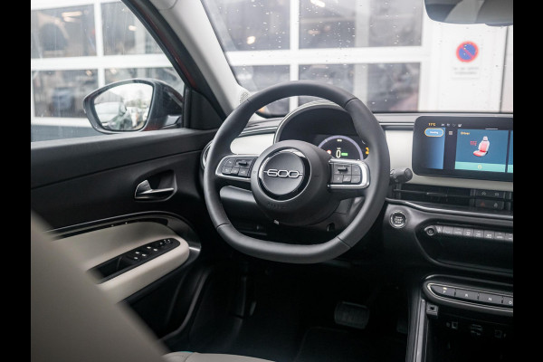 Fiat 600E La Prima 54 kWh | 17% Bijtelling | Carplay | Elek. Stoel | Stoelverwarming | Keyless | LED | Clima