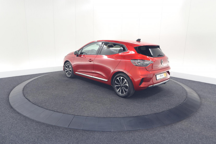 Renault Clio 1.6 E-Tech Full Hybrid 145 techno | 360 Camera | Adaptieve Cruise Control | Dodehoekdetectie | 9.3 Inch Groot Scherm