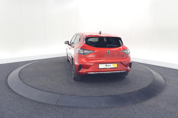 Renault Clio 1.6 E-Tech Full Hybrid 145 techno | 360 Camera | Adaptieve Cruise Control | Dodehoekdetectie | 9.3 Inch Groot Scherm