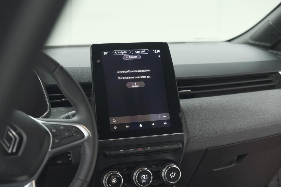 Renault Clio 1.6 E-Tech Full Hybrid 145 techno | 360 Camera | Adaptieve Cruise Control | Dodehoekdetectie | 9.3 Inch Groot Scherm