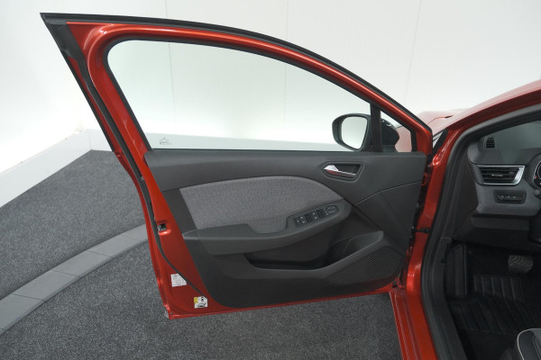 Renault Clio 1.6 E-Tech Full Hybrid 145 techno | 360 Camera | Adaptieve Cruise Control | Dodehoekdetectie | 9.3 Inch Groot Scherm