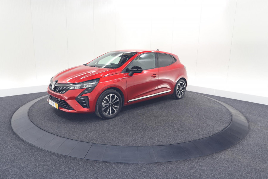 Renault Clio 1.6 E-Tech Full Hybrid 145 techno | 360 Camera | Adaptieve Cruise Control | Dodehoekdetectie | 9.3 Inch Groot Scherm