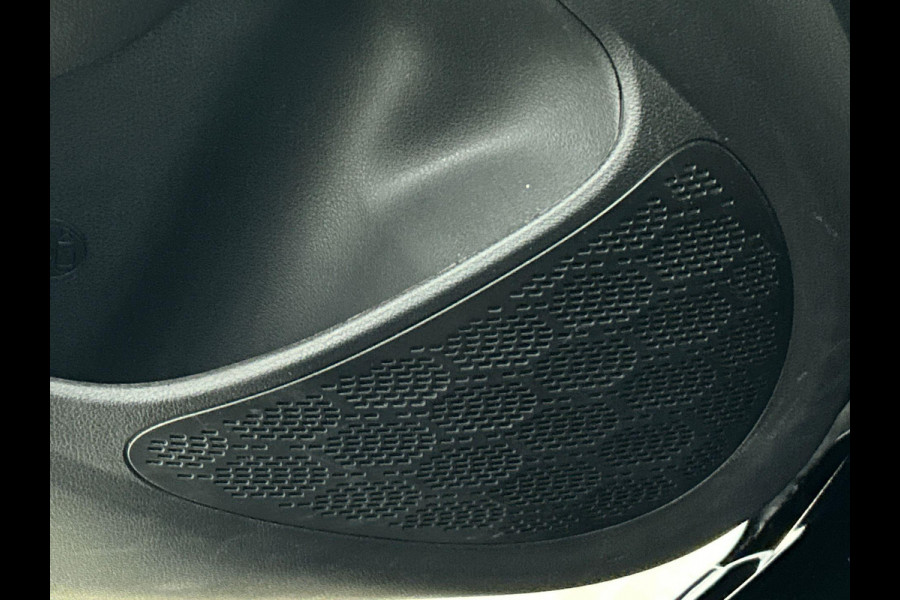 Hyundai i10 1.0 Comfort Smart Airco Navi Carplay Cruise Control Camera Achter Verkeerbord herkenning DAB+ Lane Assist Grootlicht assistent