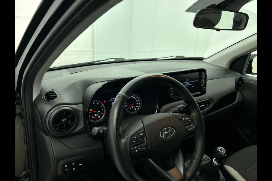 Hyundai i10 1.0 Comfort Smart Airco Navi Carplay Cruise Control Camera Achter Verkeerbord herkenning DAB+ Lane Assist Grootlicht assistent