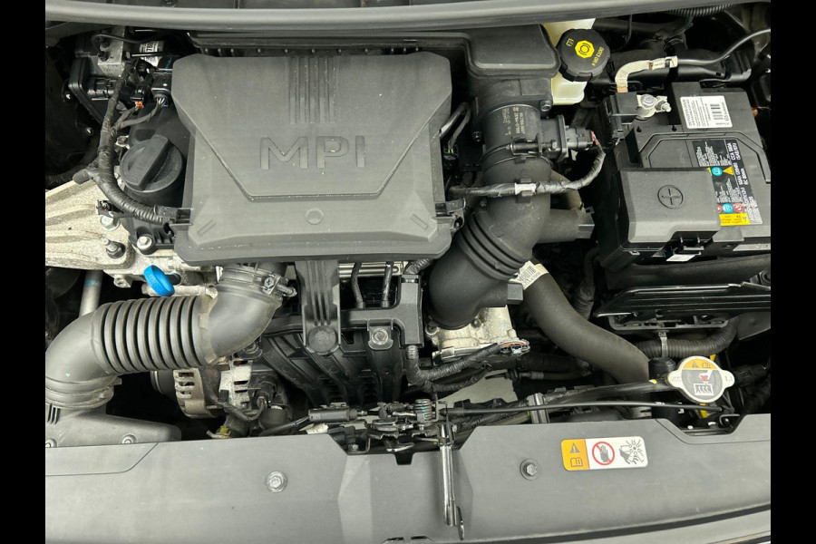 Hyundai i10 1.0 Comfort Smart Airco Navi Carplay Cruise Control Camera Achter Verkeerbord herkenning DAB+ Lane Assist Grootlicht assistent