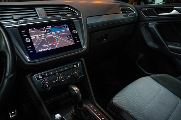 Volkswagen Tiguan 1.5 TSI RLINE|PANO|AUT7|NAVI|FULL