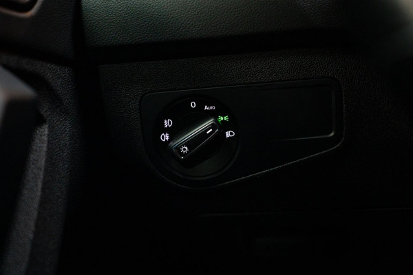 Volkswagen Tiguan 1.5 TSI RLINE|PANO|AUT7|NAVI|FULL