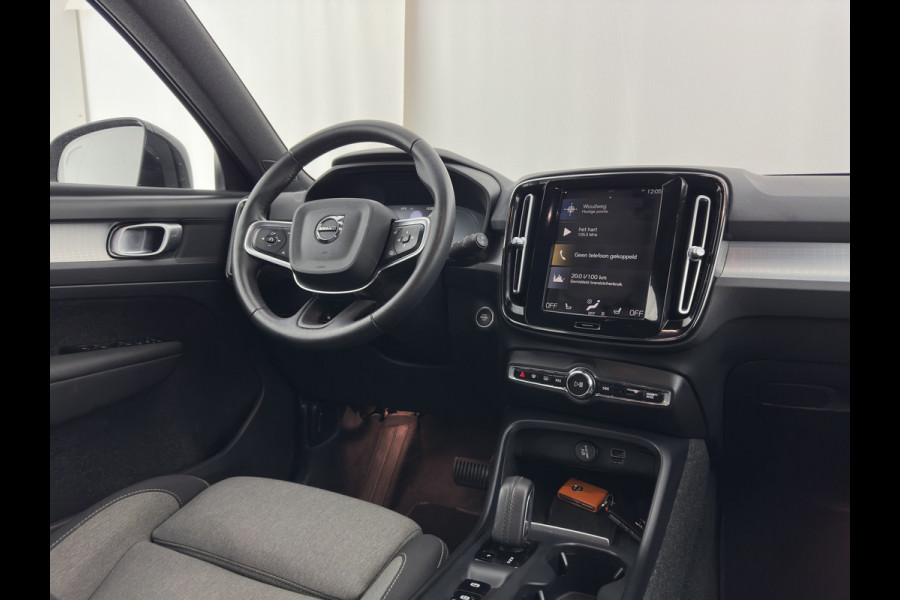 Volvo XC40 1.5 T5 Recharge Business Pro ( PLUG-IN ) (INCL-BTW) *AUT | NAVI-FULLMAP | DIGI-COCKPIT | CLIMA | KEYLESS | DAB | HEATED-SPORTSEATS | FULL-LED | ADAPTIVE-CRUISE | CAMERA | 18'' ALU*